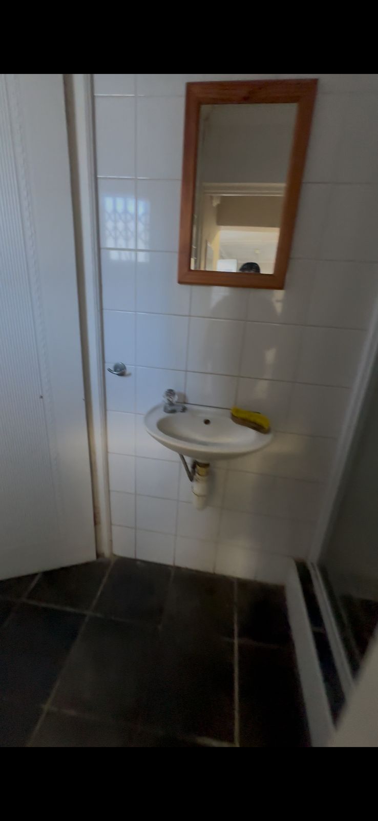 To Let 1 Bedroom Property for Rent in Quigney Eastern Cape